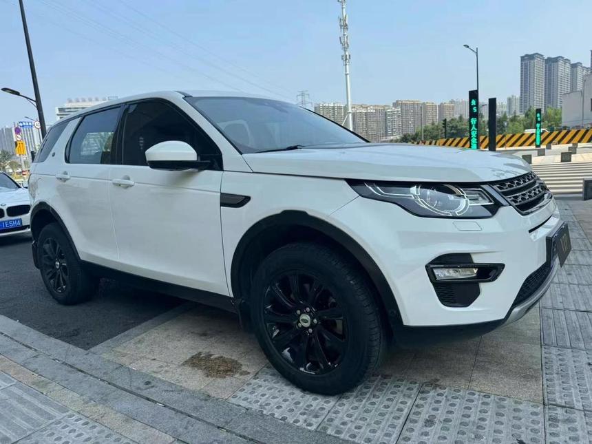 Land Rover Land Rover Discovery Sport в цвете и кузовом – это идеальный выбор среди китайских автомобилей. Доступная цена и надежность гарантированы.