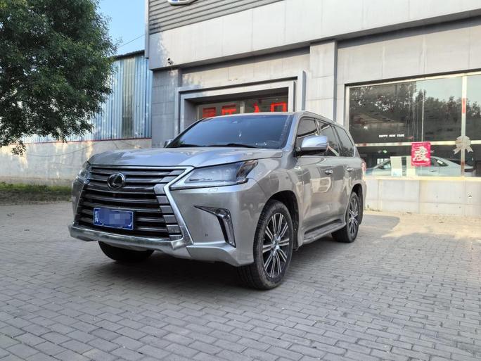 Lexus Lexus LX в цвете и кузовом – это идеальный выбор среди китайских автомобилей. Доступная цена и надежность гарантированы.