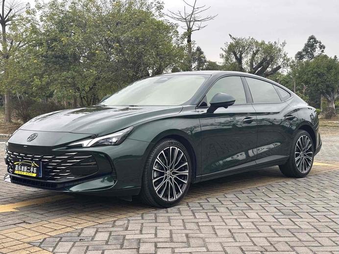 MG MG 7 в цвете и кузовом – это идеальный выбор среди китайских автомобилей. Доступная цена и надежность гарантированы.