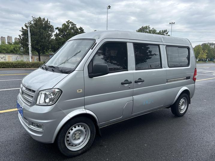 DFSK DSFK K07S в цвете и кузовом – это идеальный выбор среди китайских автомобилей. Доступная цена и надежность гарантированы.
