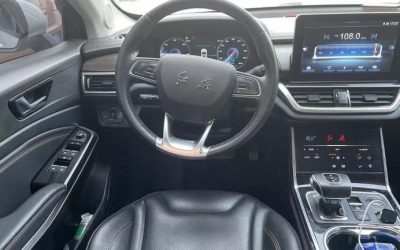 Hongqi Hongqi H5 в цвете и кузовом – это идеальный выбор среди китайских автомобилей. Доступная цена и надежность гарантированы.
