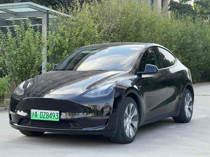 Tesla Tesla Model Y в цвете и кузовом – это идеальный выбор среди китайских автомобилей. Доступная цена и надежность гарантированы.