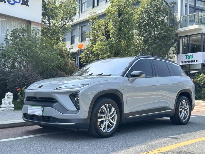 NIO NIO ES6 в цвете и кузовом – это идеальный выбор среди китайских автомобилей. Доступная цена и надежность гарантированы.
