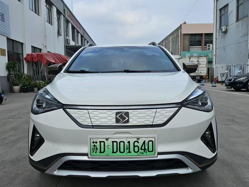 Sehol Sehol E20X в цвете и кузовом – это идеальный выбор среди китайских автомобилей. Доступная цена и надежность гарантированы.