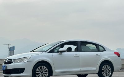 Citroen Citroen C5 в цвете и кузовом – это идеальный выбор среди китайских автомобилей. Доступная цена и надежность гарантированы.