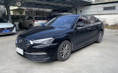 Audi Audi A8 в цвете и кузовом – это идеальный выбор среди китайских автомобилей. Доступная цена и надежность гарантированы.