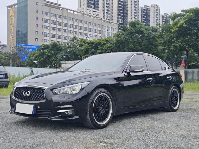 Infiniti Infiniti Q50 в цвете и кузовом – это идеальный выбор среди китайских автомобилей. Доступная цена и надежность гарантированы.