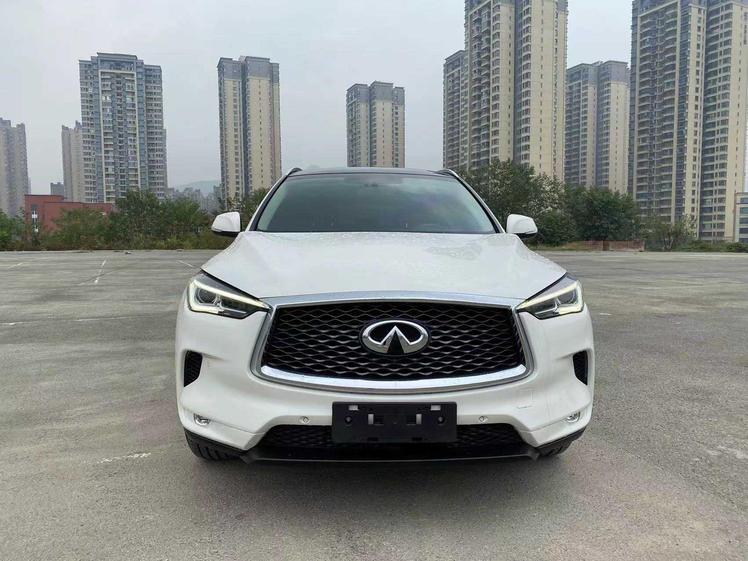 Infiniti Infiniti QX50 в цвете и кузовом – это идеальный выбор среди китайских автомобилей. Доступная цена и надежность гарантированы.