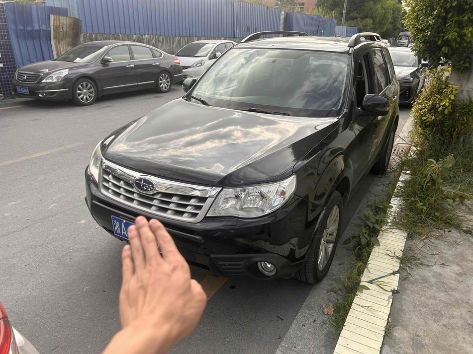 Subaru Subaru Forester в цвете и кузовом – это идеальный выбор среди китайских автомобилей. Доступная цена и надежность гарантированы.