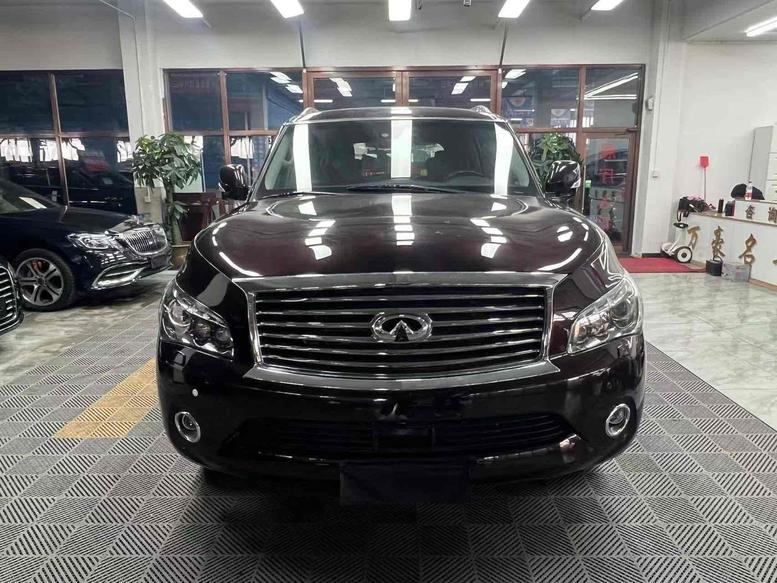 Infiniti Infiniti QX80 в цвете и кузовом – это идеальный выбор среди китайских автомобилей. Доступная цена и надежность гарантированы.