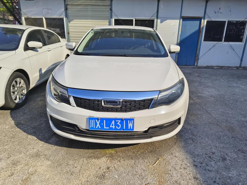 Qoros Qoros 3 в цвете и кузовом – это идеальный выбор среди китайских автомобилей. Доступная цена и надежность гарантированы.