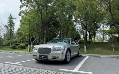 Audi Audi A8 в цвете и кузовом – это идеальный выбор среди китайских автомобилей. Доступная цена и надежность гарантированы.