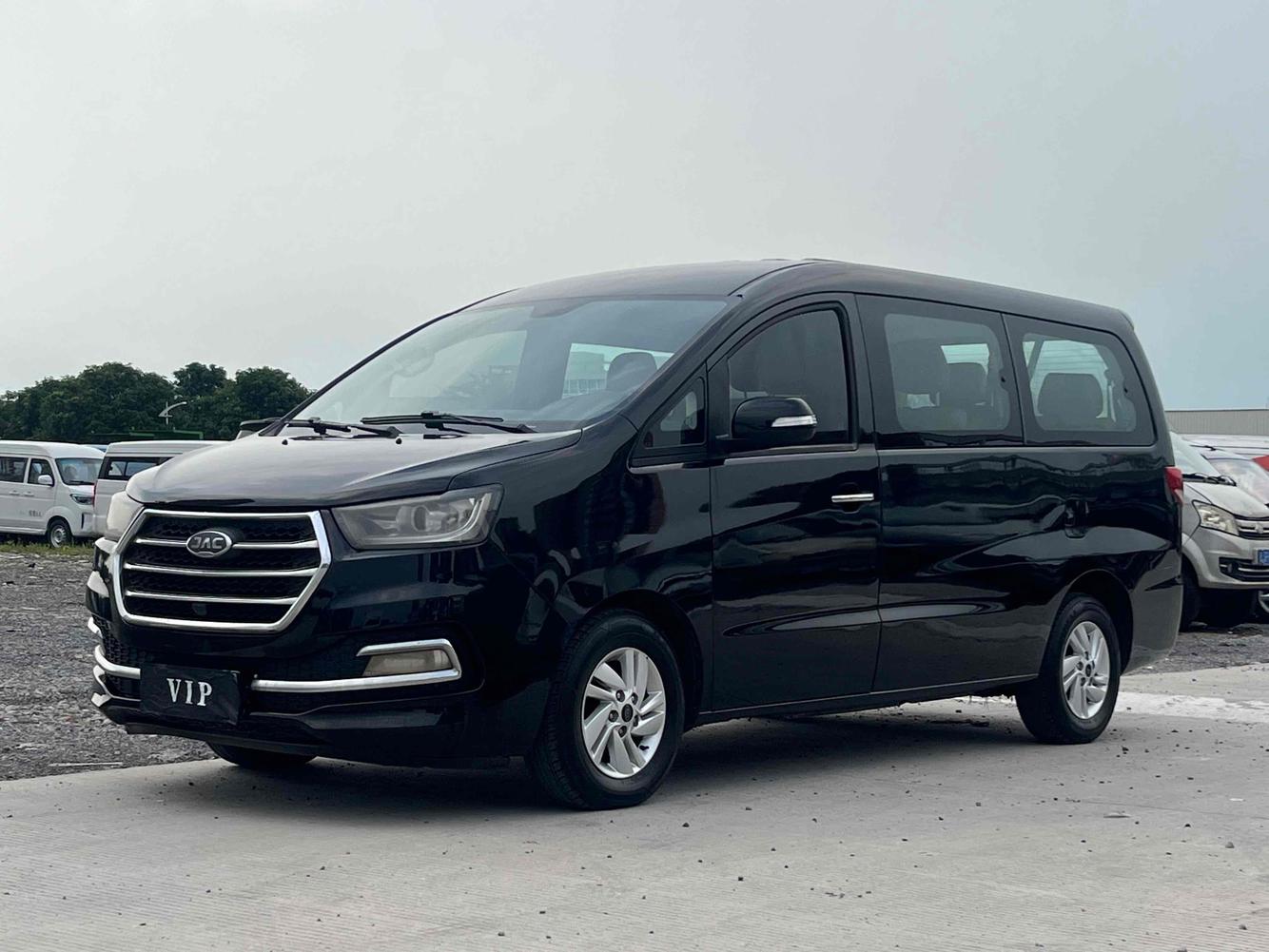 JAC Refine JAC Refine M4 в цвете и кузовом – это идеальный выбор среди китайских автомобилей. Доступная цена и надежность гарантированы.