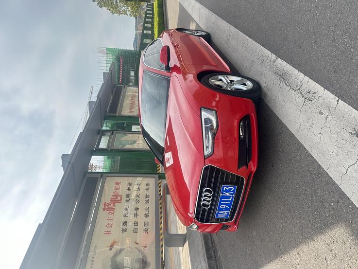 Audi Audi A5 в цвете и кузовом – это идеальный выбор среди китайских автомобилей. Доступная цена и надежность гарантированы.