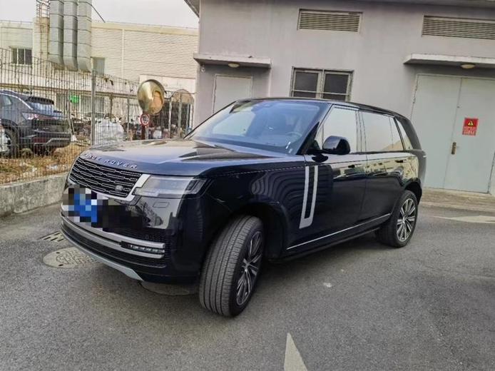 Land Rover Land Rover Range Rover в цвете и кузовом – это идеальный выбор среди китайских автомобилей. Доступная цена и надежность гарантированы.