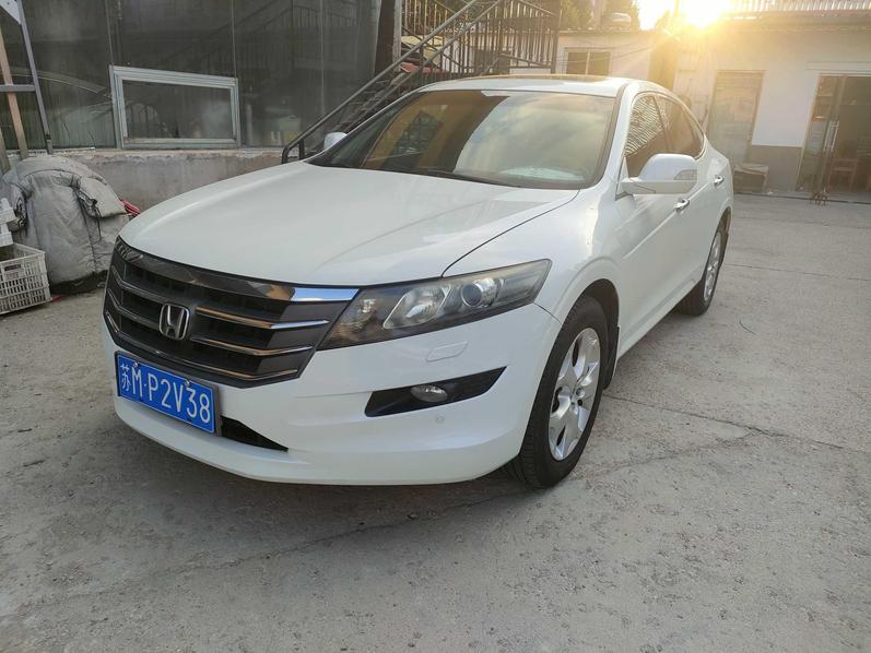 Honda Honda Crosstour в цвете и кузовом – это идеальный выбор среди китайских автомобилей. Доступная цена и надежность гарантированы.