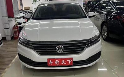 Volkswagen Volkswagen Passat в цвете и кузовом – это идеальный выбор среди китайских автомобилей. Доступная цена и надежность гарантированы.