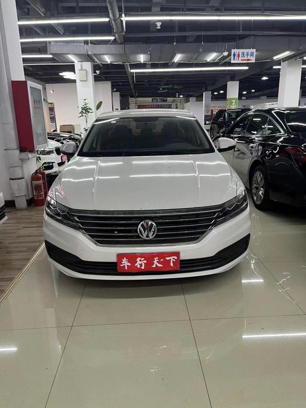 Volkswagen Volkswagen Lavida в цвете и кузовом – это идеальный выбор среди китайских автомобилей. Доступная цена и надежность гарантированы.