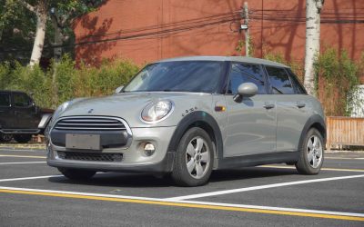 MINI MINI COUNTRYMAN в цвете и кузовом – это идеальный выбор среди китайских автомобилей. Доступная цена и надежность гарантированы.