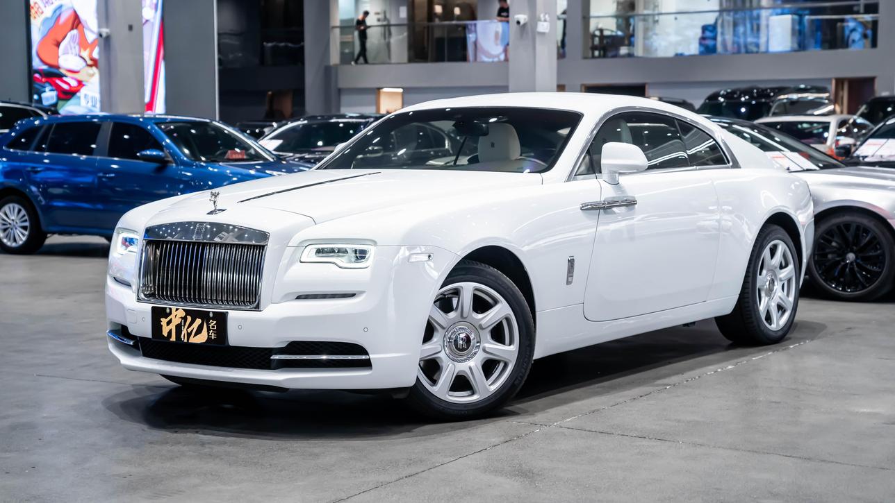 Rolls-Royce Rolls-Royce Wraith в цвете и кузовом – это идеальный выбор среди китайских автомобилей. Доступная цена и надежность гарантированы.