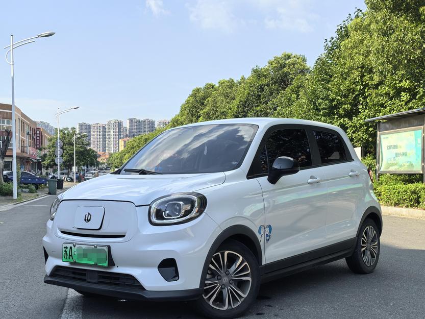 LEAPMOTOR Leapmotor T03 в цвете и кузовом – это идеальный выбор среди китайских автомобилей. Доступная цена и надежность гарантированы.