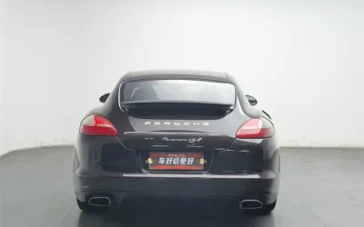 Porsche Porsche Cayenne в цвете и кузовом – это идеальный выбор среди китайских автомобилей. Доступная цена и надежность гарантированы.