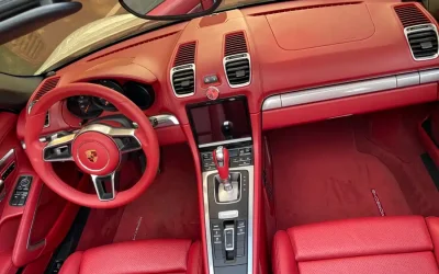 Porsche Porsche Cayenne в цвете и кузовом – это идеальный выбор среди китайских автомобилей. Доступная цена и надежность гарантированы.