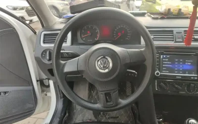 Volkswagen Volkswagen Passat в цвете и кузовом – это идеальный выбор среди китайских автомобилей. Доступная цена и надежность гарантированы.