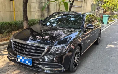 Mercedes-Benz Mercedes-Benz C-Class в цвете и кузовом – это идеальный выбор среди китайских автомобилей. Доступная цена и надежность гарантированы.