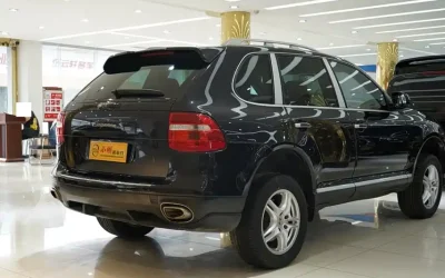 Porsche Porsche Cayenne в цвете и кузовом – это идеальный выбор среди китайских автомобилей. Доступная цена и надежность гарантированы.