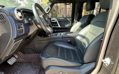 Beijing Off-road BAIC BJ40 в цвете и кузовом – это идеальный выбор среди китайских автомобилей. Доступная цена и надежность гарантированы.