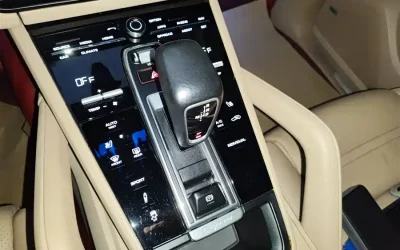 Porsche Porsche Cayenne в цвете и кузовом – это идеальный выбор среди китайских автомобилей. Доступная цена и надежность гарантированы.