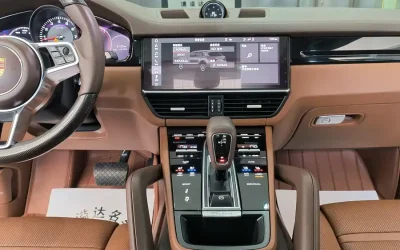 Porsche Porsche Macan в цвете и кузовом – это идеальный выбор среди китайских автомобилей. Доступная цена и надежность гарантированы.