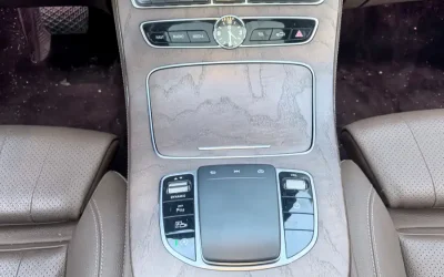 Mercedes-Benz Mercedes-Benz E-Class в цвете и кузовом – это идеальный выбор среди китайских автомобилей. Доступная цена и надежность гарантированы.