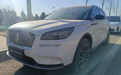 Audi Audi A8 в цвете и кузовом – это идеальный выбор среди китайских автомобилей. Доступная цена и надежность гарантированы.