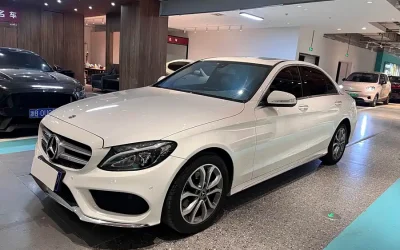 Mercedes-Benz Mercedes-Benz E-Class в цвете и кузовом – это идеальный выбор среди китайских автомобилей. Доступная цена и надежность гарантированы.