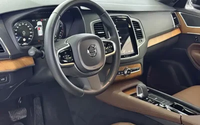 Volvo volvo XC40 recharge в цвете и кузовом – это идеальный выбор среди китайских автомобилей. Доступная цена и надежность гарантированы.
