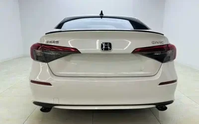 Audi Audi A8 в цвете и кузовом – это идеальный выбор среди китайских автомобилей. Доступная цена и надежность гарантированы.