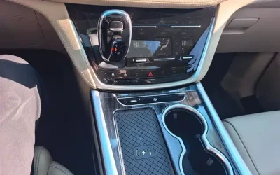 Audi Audi A8 в цвете и кузовом – это идеальный выбор среди китайских автомобилей. Доступная цена и надежность гарантированы.