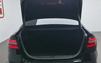 Audi Audi A8 в цвете и кузовом – это идеальный выбор среди китайских автомобилей. Доступная цена и надежность гарантированы.