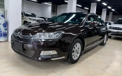 Citroen Citroen C5 в цвете и кузовом – это идеальный выбор среди китайских автомобилей. Доступная цена и надежность гарантированы.