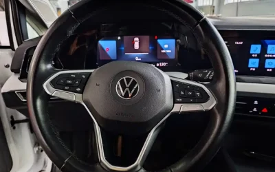 Volkswagen Volkswagen Magotan в цвете и кузовом – это идеальный выбор среди китайских автомобилей. Доступная цена и надежность гарантированы.
