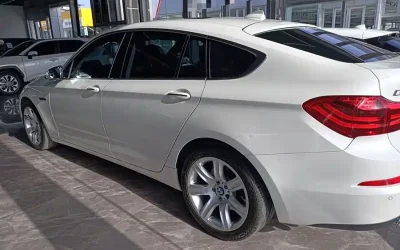 BMW BMW i3 в цвете и кузовом – это идеальный выбор среди китайских автомобилей. Доступная цена и надежность гарантированы.