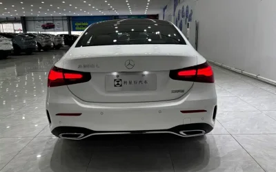 Mercedes-Benz Mercedes-Benz E-Class в цвете и кузовом – это идеальный выбор среди китайских автомобилей. Доступная цена и надежность гарантированы.