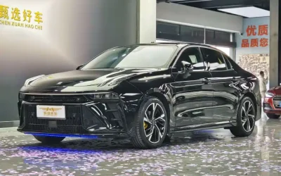 Lynk & Co Lynk & Co 02 в цвете и кузовом – это идеальный выбор среди китайских автомобилей. Доступная цена и надежность гарантированы.