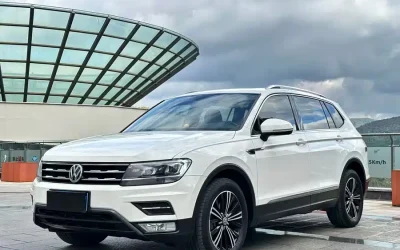 Volkswagen Volkswagen Golf в цвете и кузовом – это идеальный выбор среди китайских автомобилей. Доступная цена и надежность гарантированы.