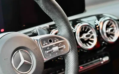 Mercedes-Benz Mercedes-Benz C-Class в цвете и кузовом – это идеальный выбор среди китайских автомобилей. Доступная цена и надежность гарантированы.