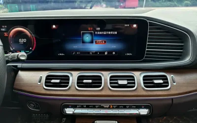 Mercedes-Benz Mercedes-Benz C-Class в цвете и кузовом – это идеальный выбор среди китайских автомобилей. Доступная цена и надежность гарантированы.