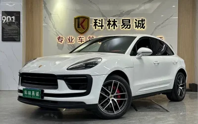 Porsche Porsche Cayenne в цвете и кузовом – это идеальный выбор среди китайских автомобилей. Доступная цена и надежность гарантированы.