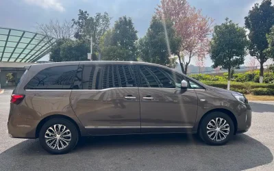 Audi Audi A8 в цвете и кузовом – это идеальный выбор среди китайских автомобилей. Доступная цена и надежность гарантированы.